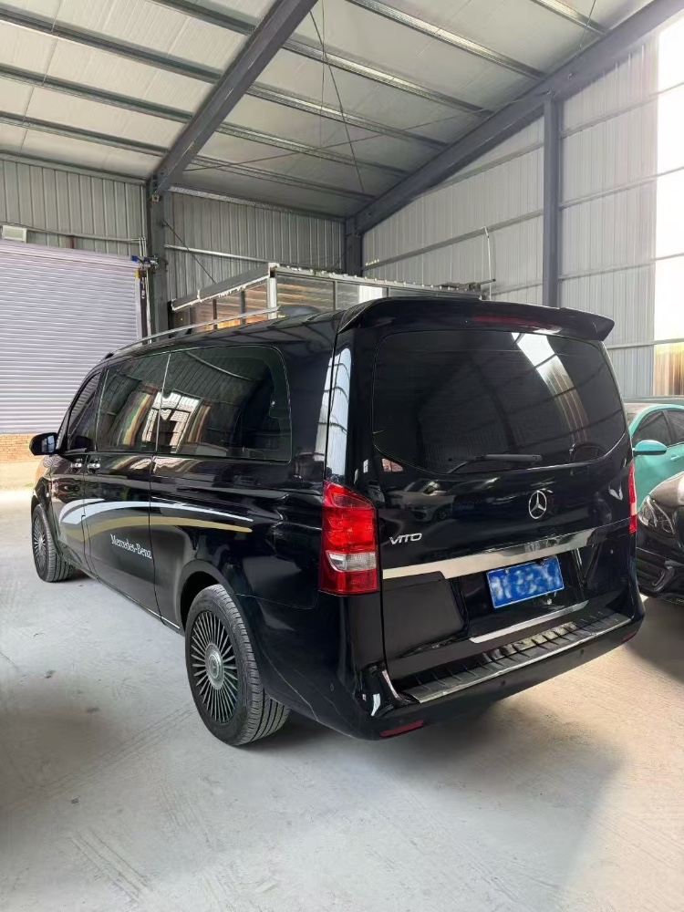 菏泽19年奔驰威霆7