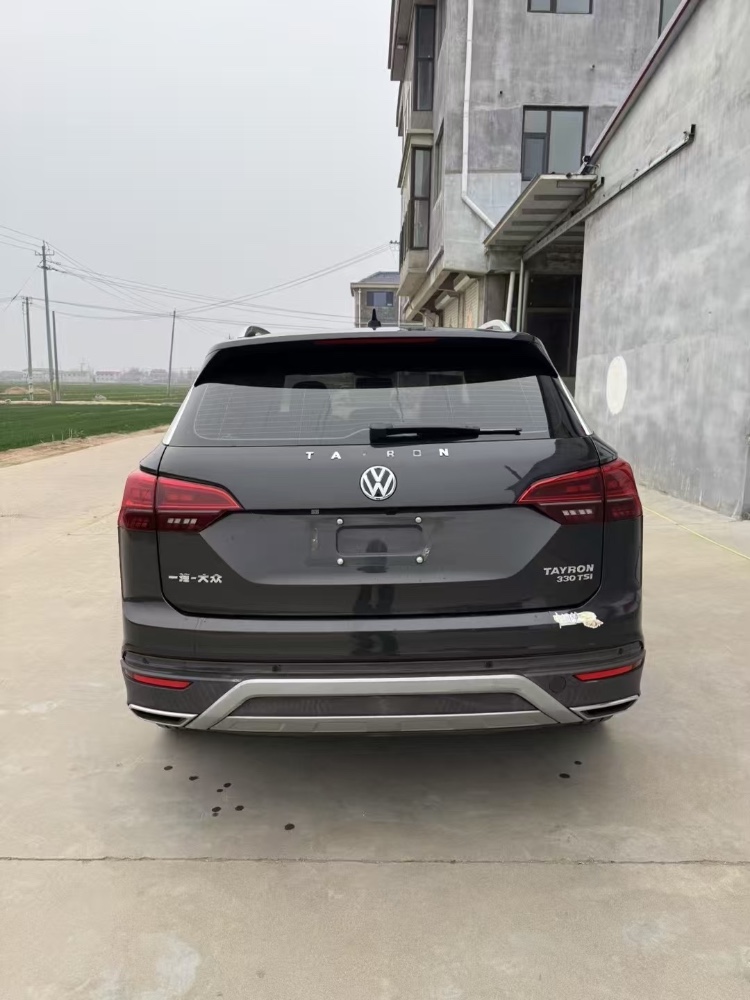 菏泽20年大众途岳8