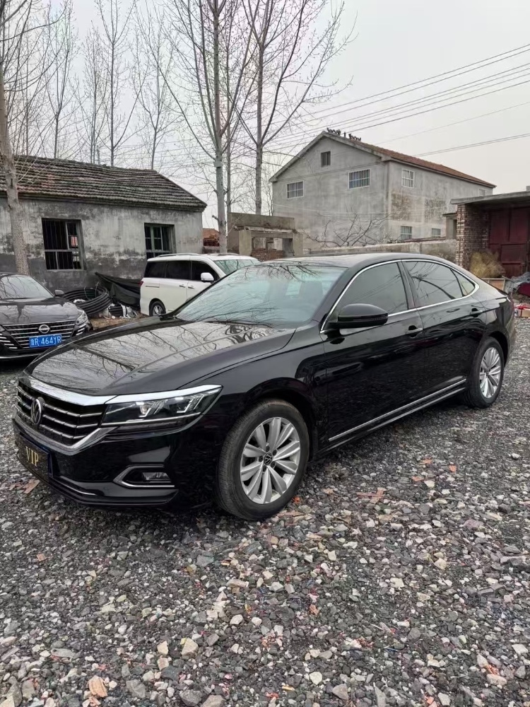 菏泽21年大众帕萨特2