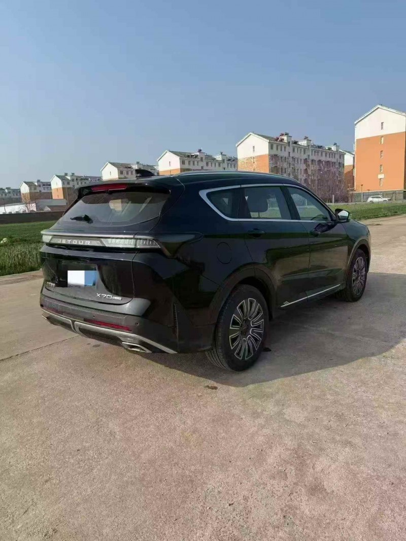 枣庄25年奇瑞捷途7