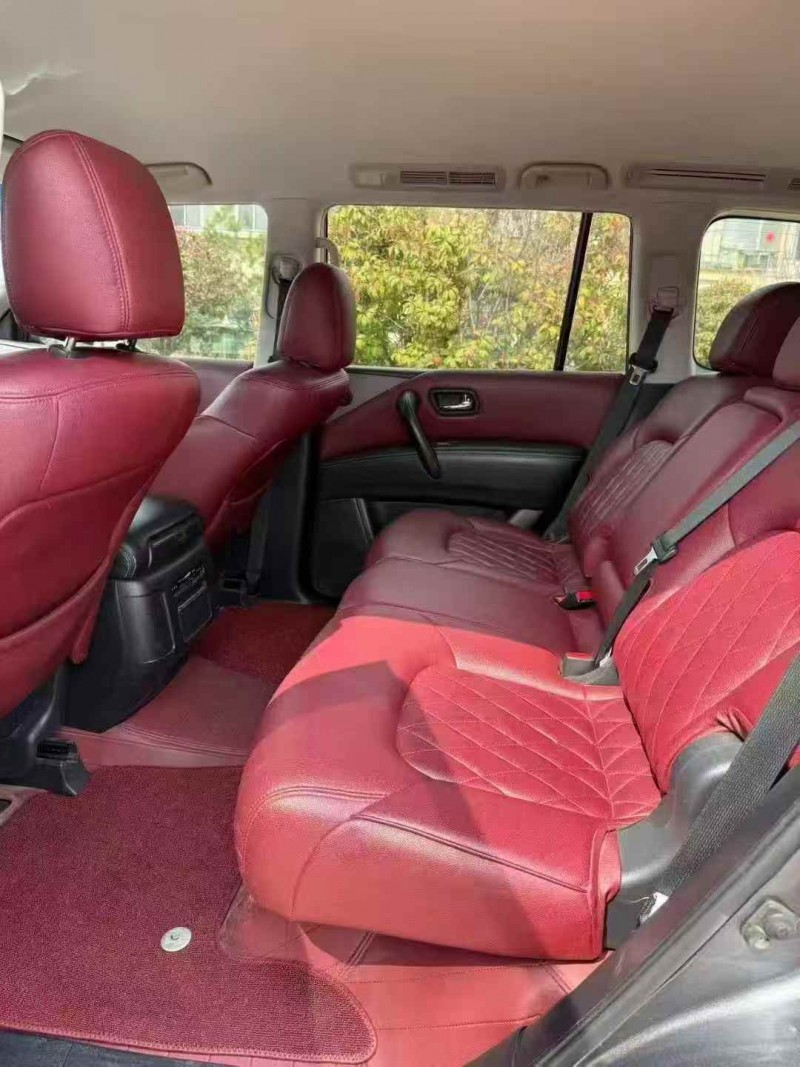 东营18年日产途乐5