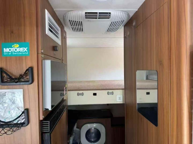 苏州19年依维柯房车5