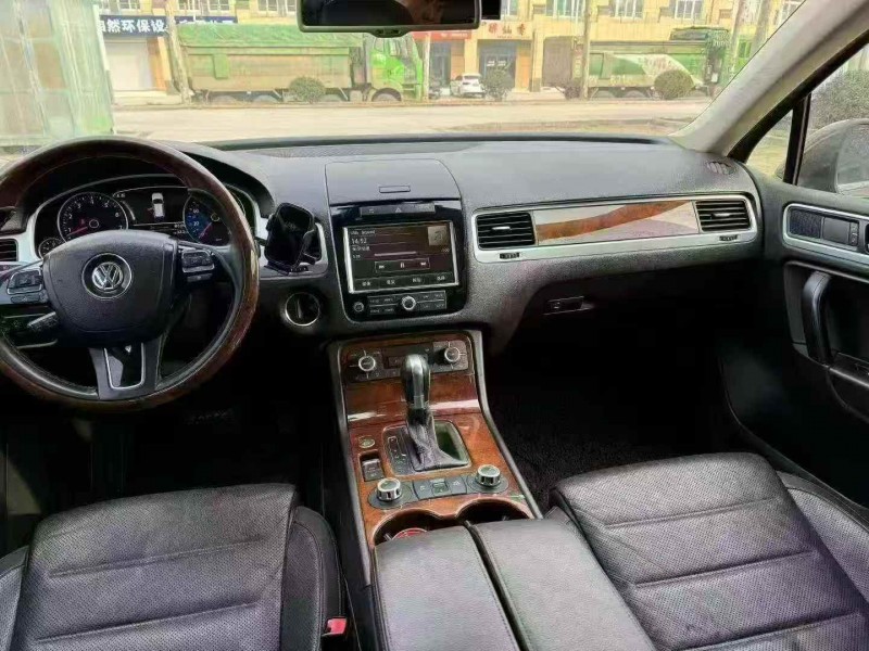 煙臺12年大眾途銳5