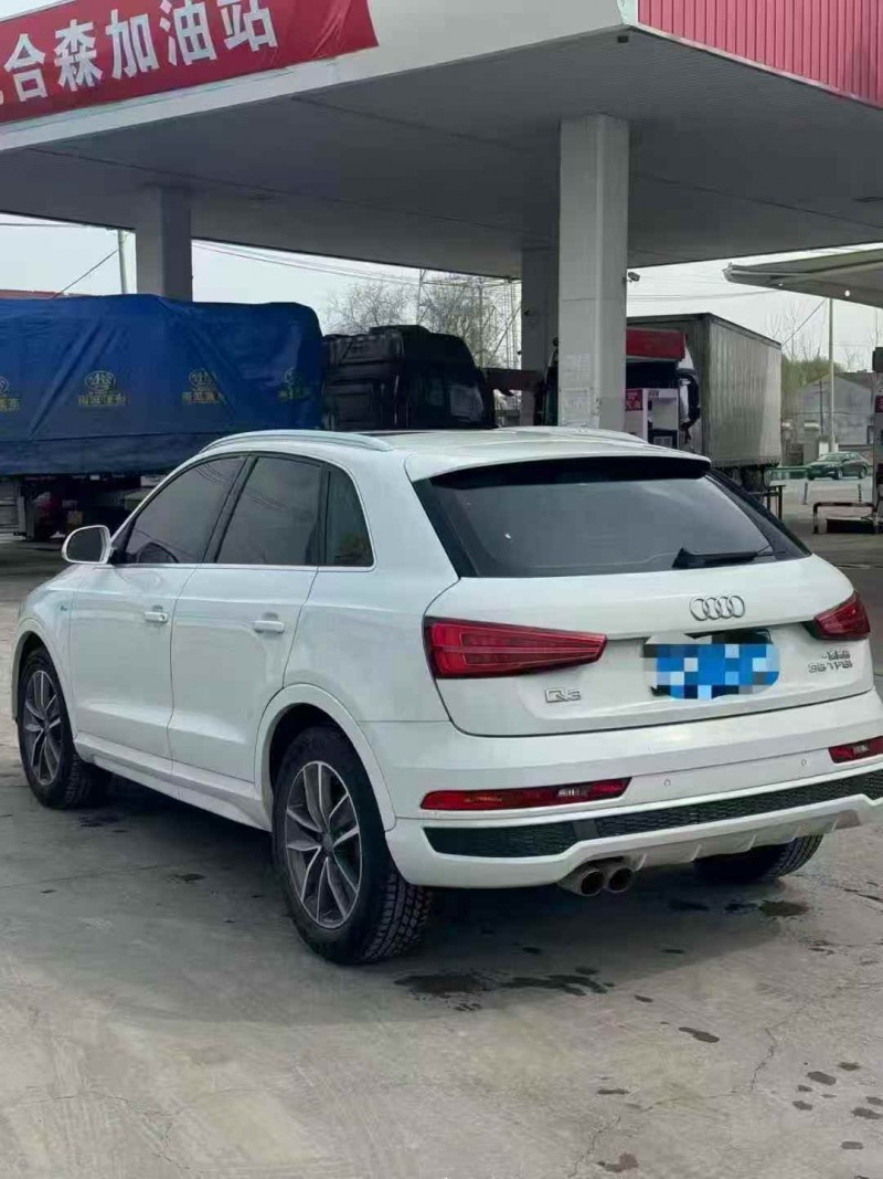 上海19年奧迪Q56