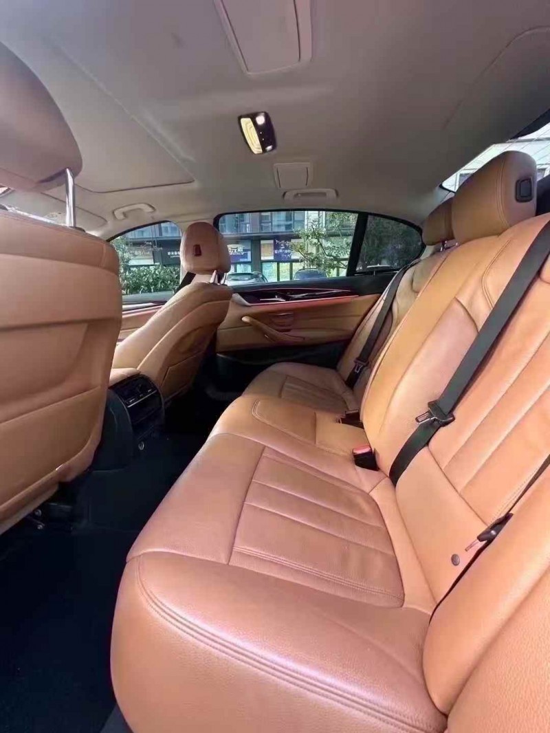 枣庄18年宝马5系5