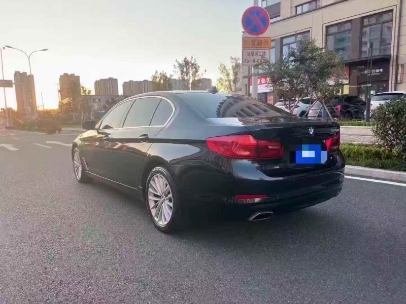 枣庄18年宝马5系8