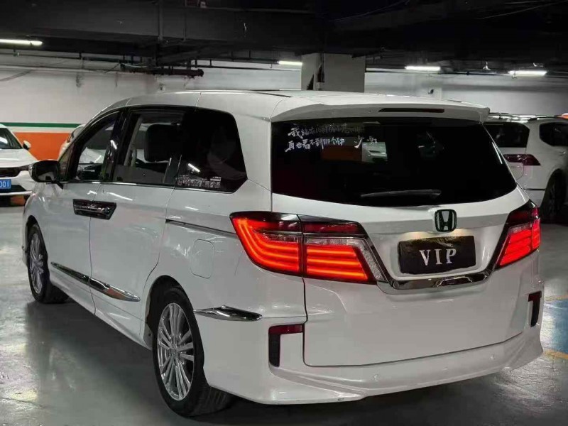 湖州19年本田艾力绅8