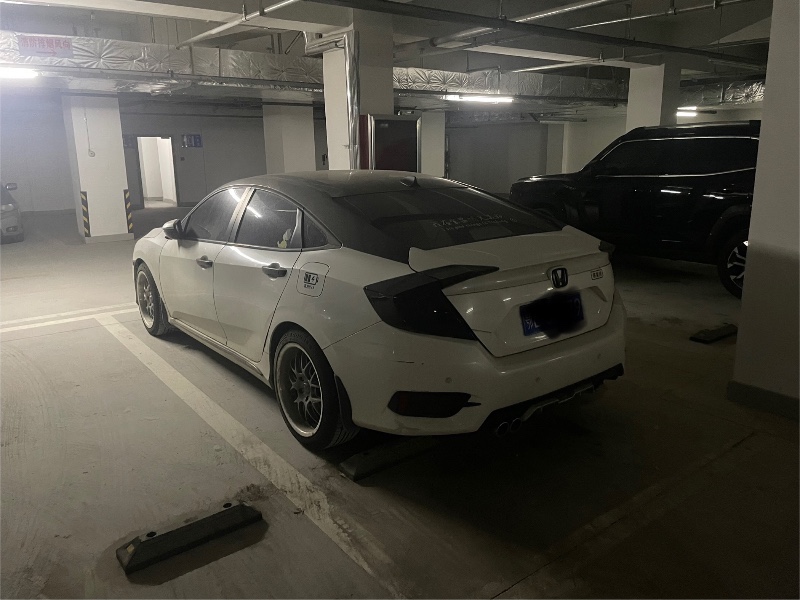 汉中18年本田思域3