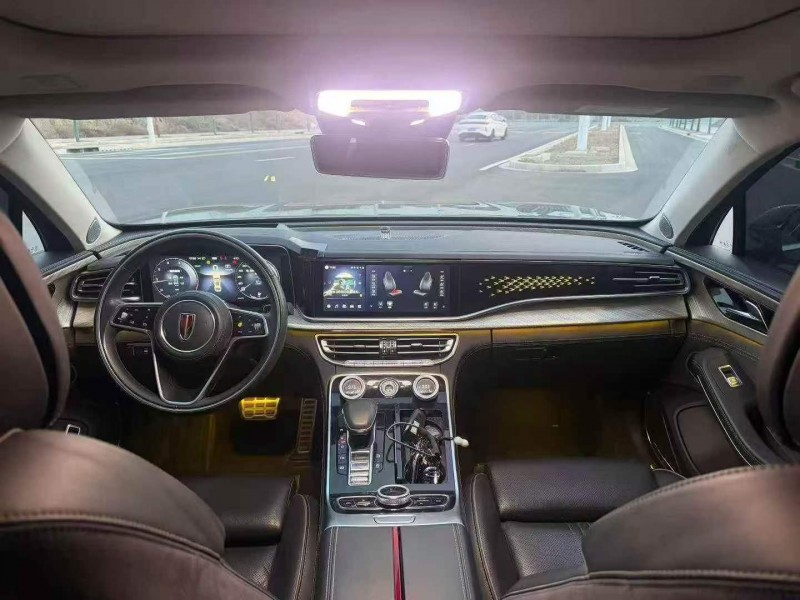 张家口22年红旗H95