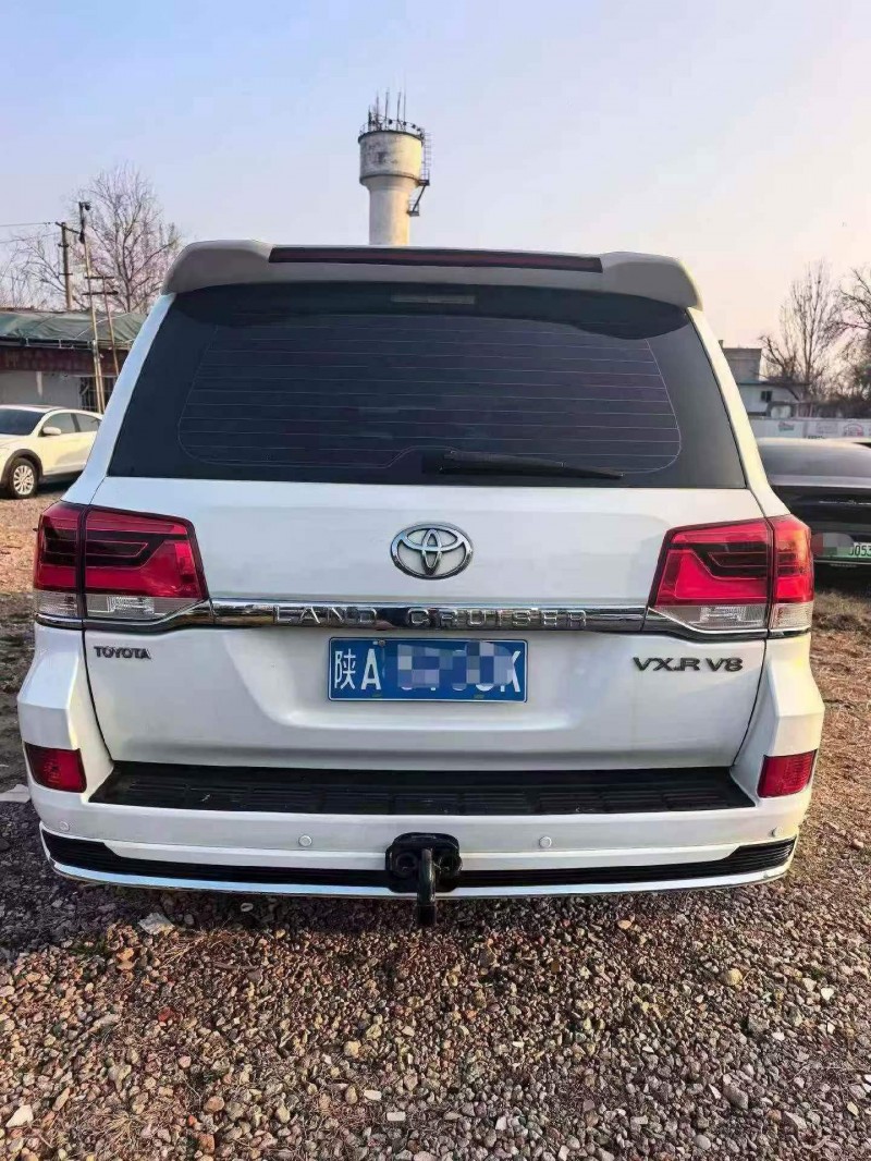 榆林15年丰田兰德酷路泽9