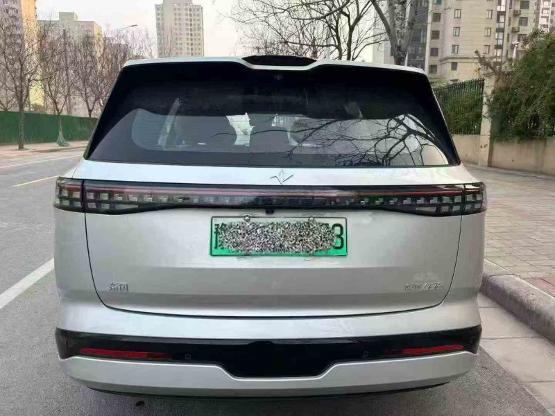 新乡26年东风奕派9