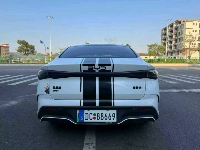 惠州25年比亞迪海豹7