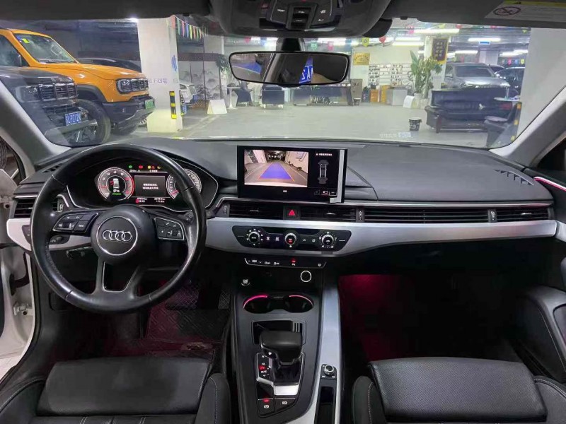 成都22年奥迪A4L6