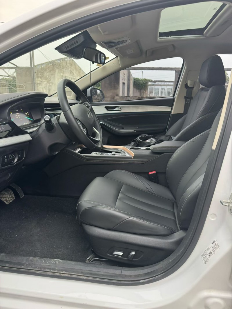 鹤壁21年奇瑞艾瑞泽5