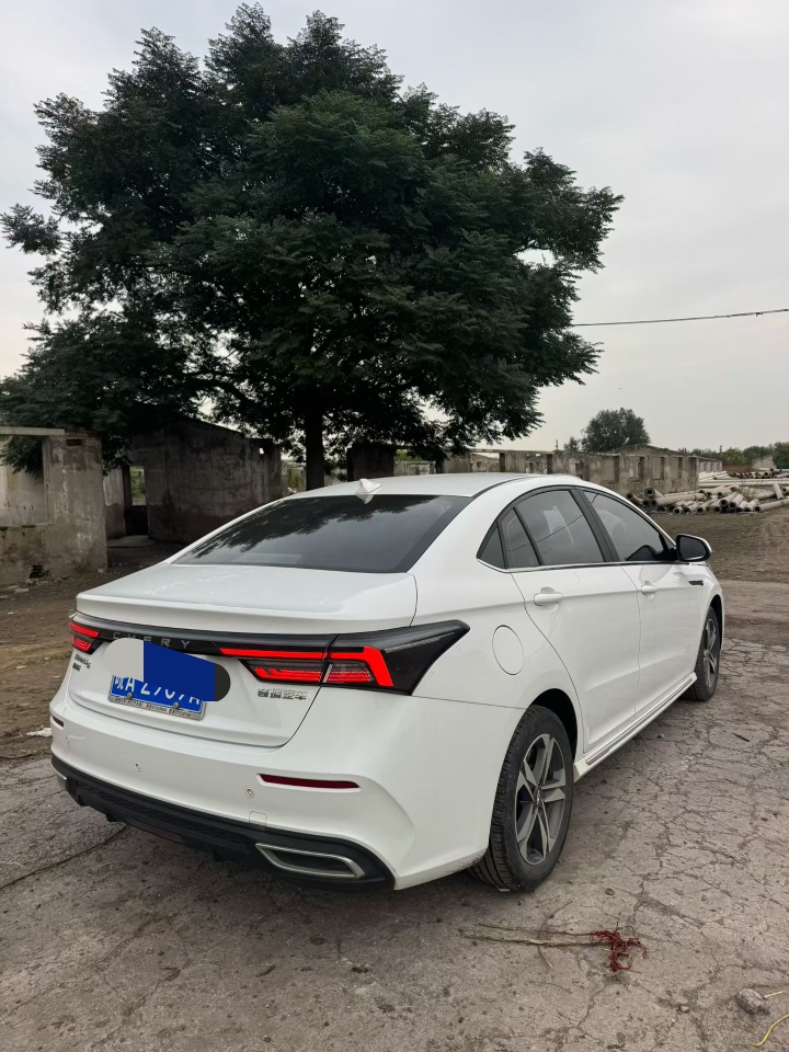 鹤壁21年奇瑞艾瑞泽6