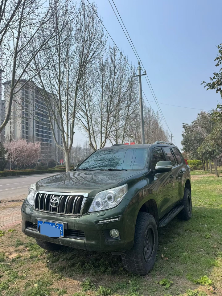鹤壁13年丰田普拉多2