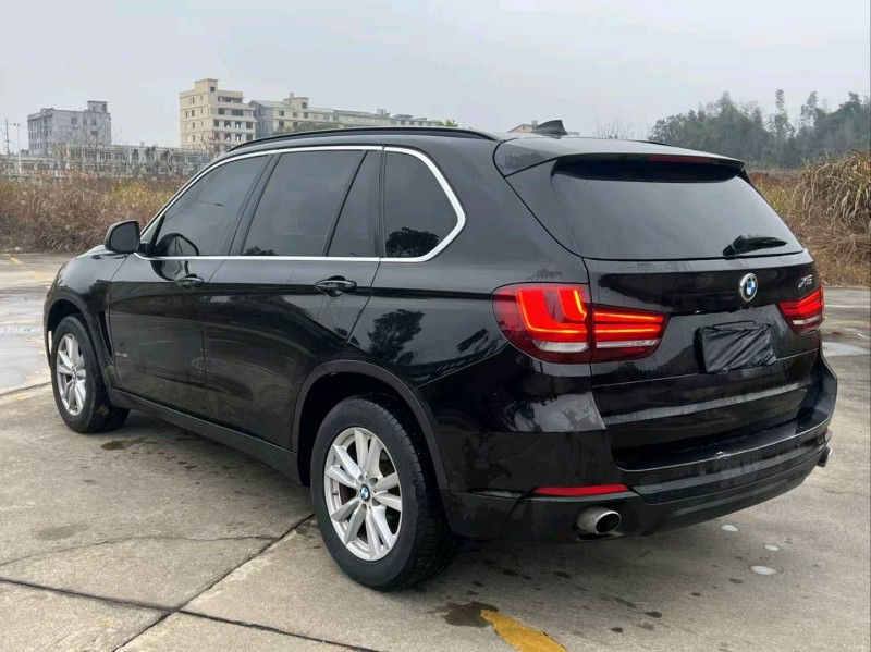 長沙15年寶馬X57