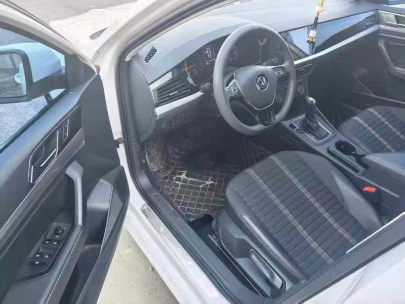 保定21年大众朗逸4