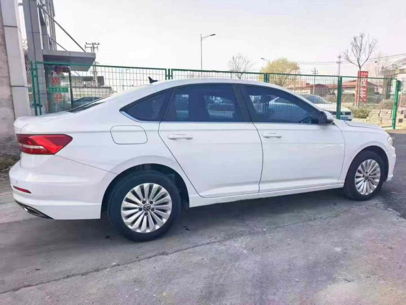 保定21年大众朗逸7