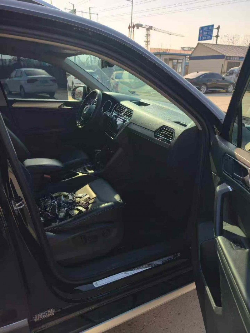 保定19年大众途观4