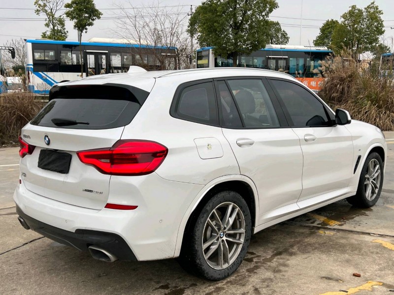 長沙18年寶馬X39