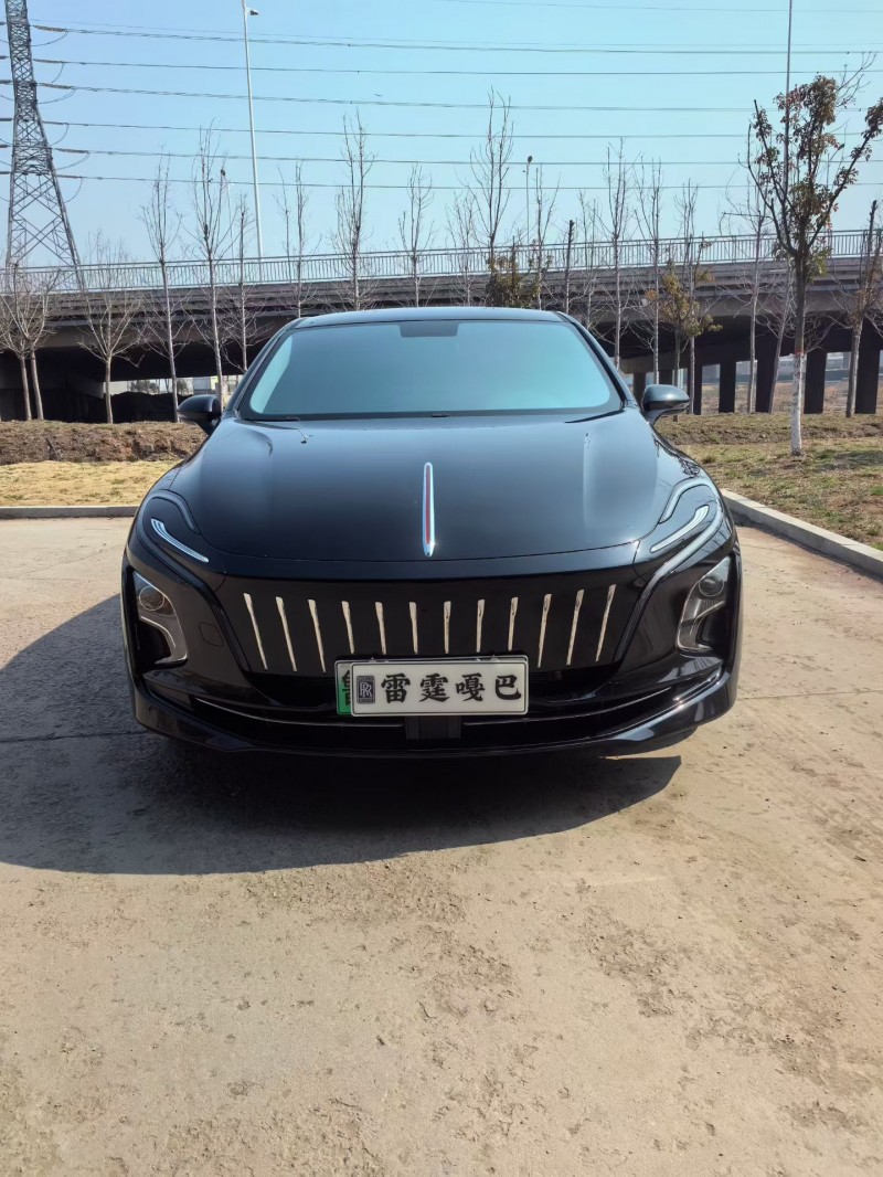 青岛24年红旗E-QM51