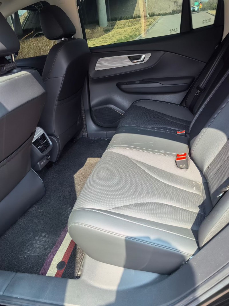 青岛24年红旗E-QM56