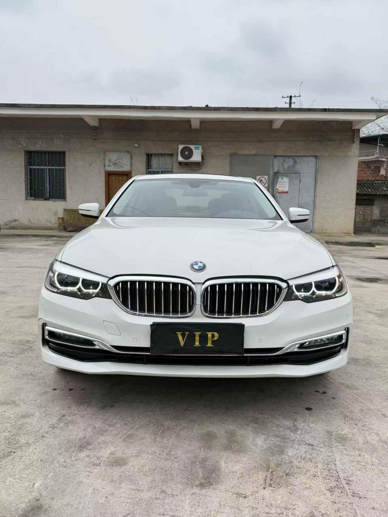 张家界19年宝马5系1