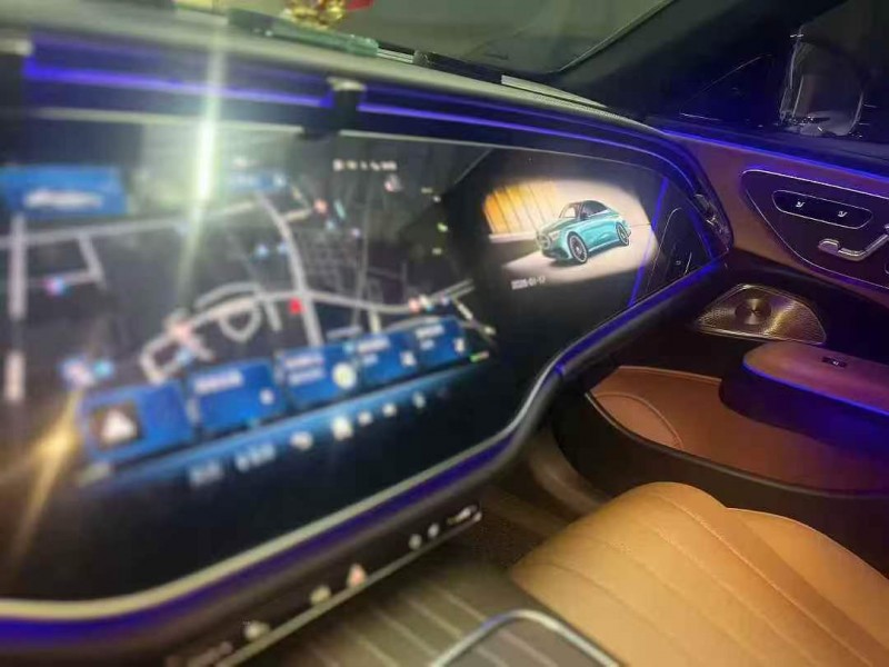 张家界24年奔驰E3