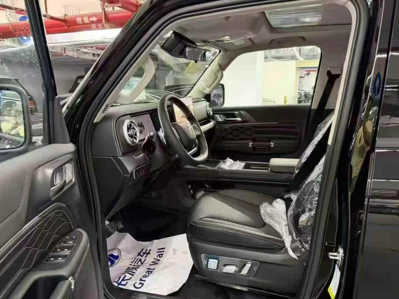 广州26年长城汽车坦克4