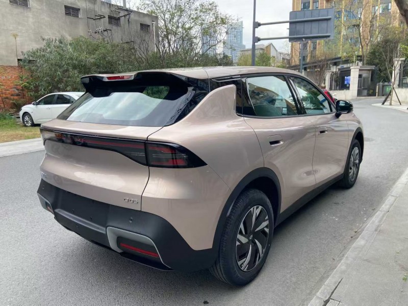 成都26年长安汽车启源8