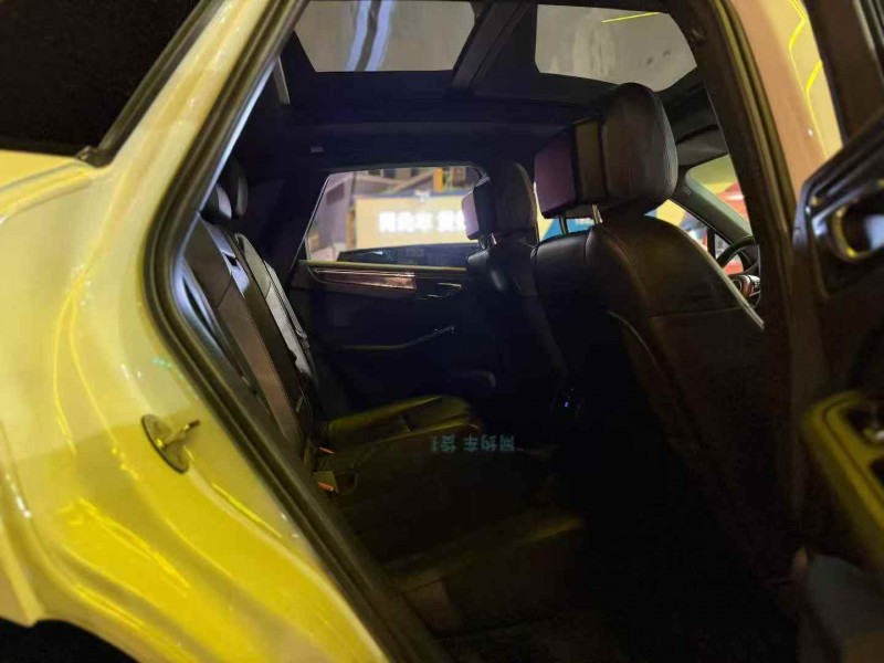 广州15年保时捷Macan4