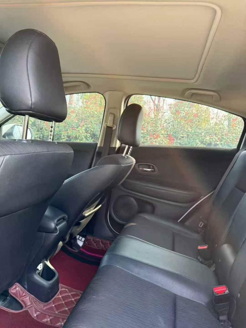 十堰21年本田缤智5