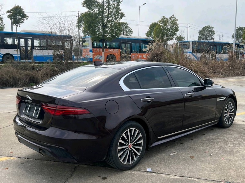 長沙20年捷豹XEL7