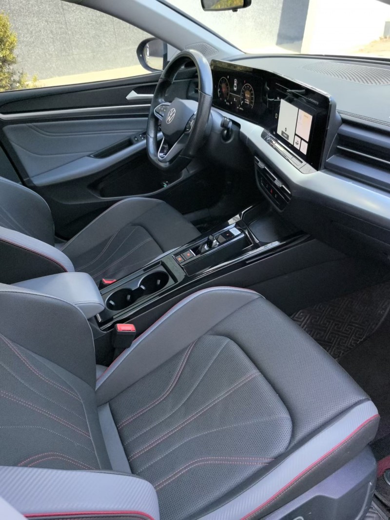 青岛22年大众凌渡5