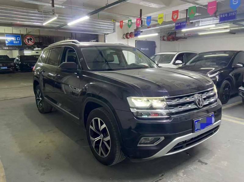 成都18年大众途昂2