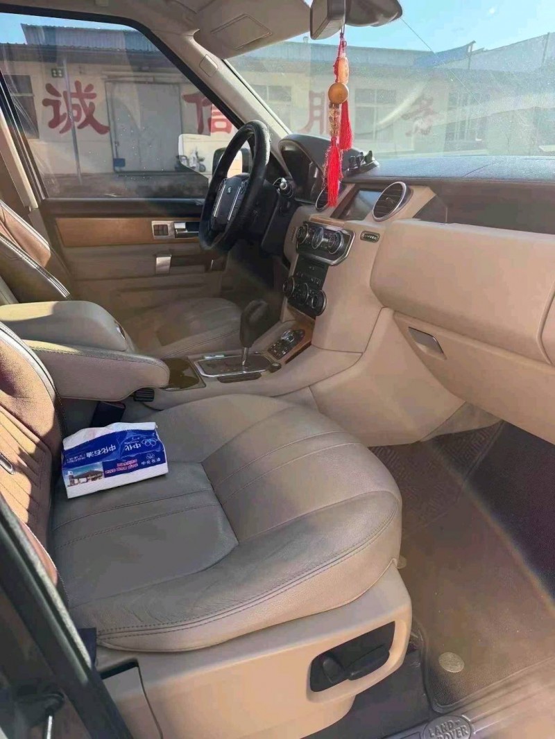 烟台12年路虎发现5