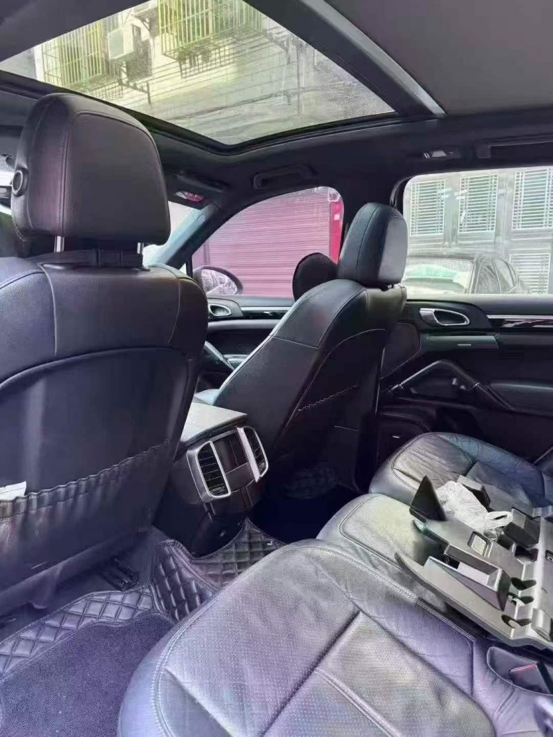 邵阳14年保时捷卡宴5