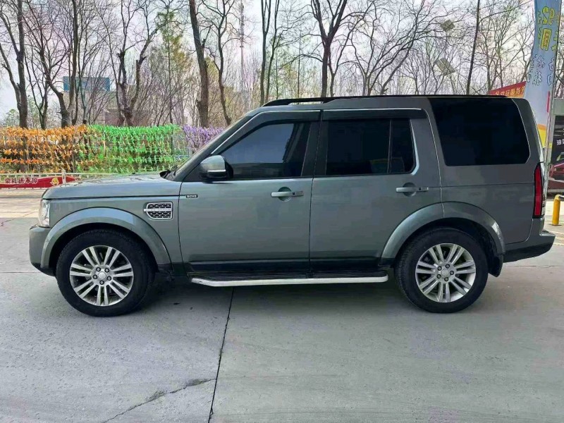 郑州14年路虎发现6