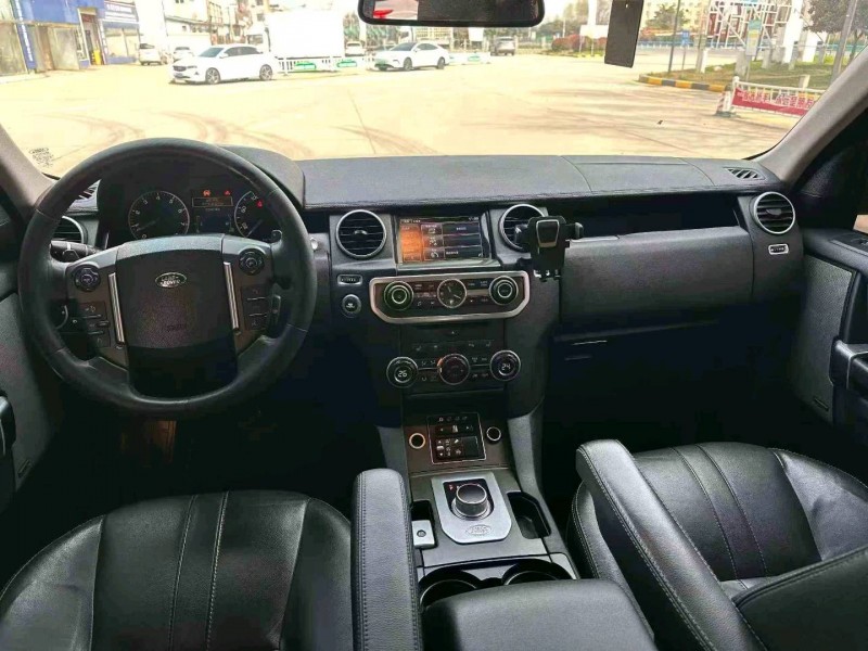 郑州14年路虎发现9