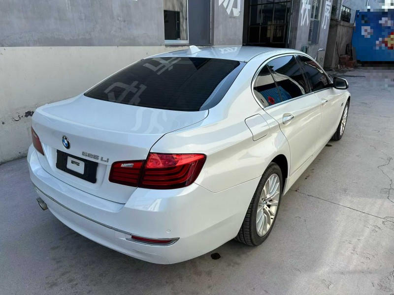 潍坊16年宝马5系8