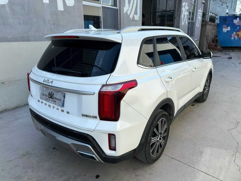 潍坊21年起亚智跑7