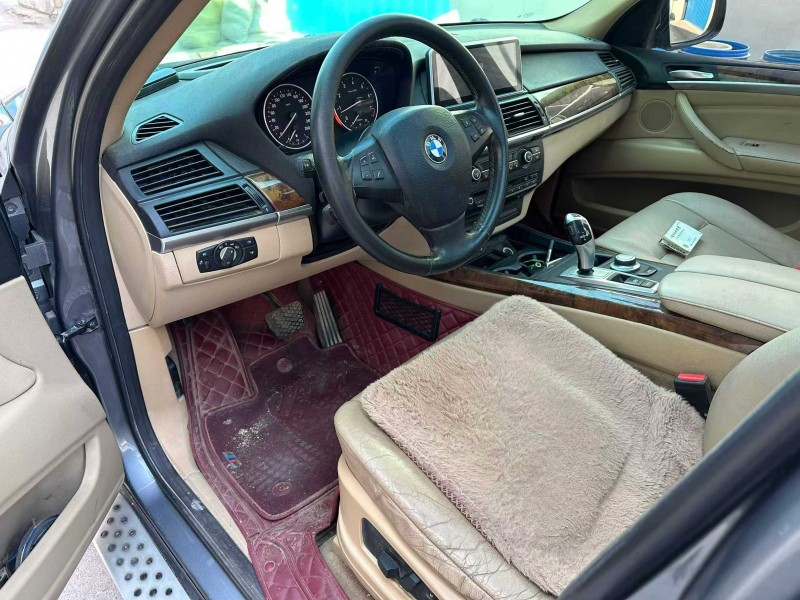 濰坊10年寶馬X54