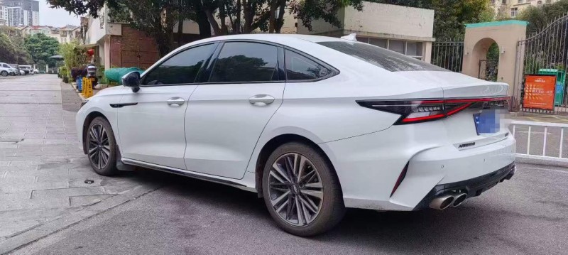 昆明24年奇瑞艾瑞泽8