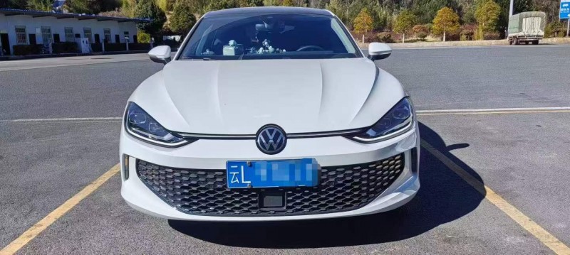 昆明25年大众凌渡1