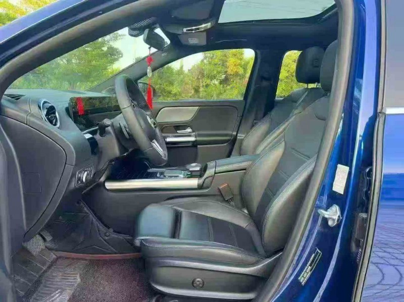 珠海22年奔驰GLA3