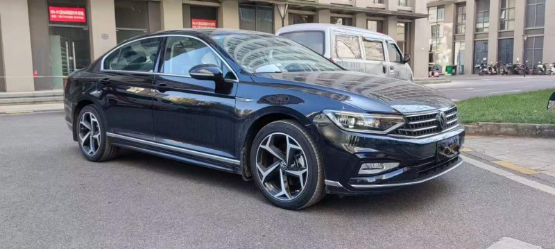 昆明24年大众迈腾2