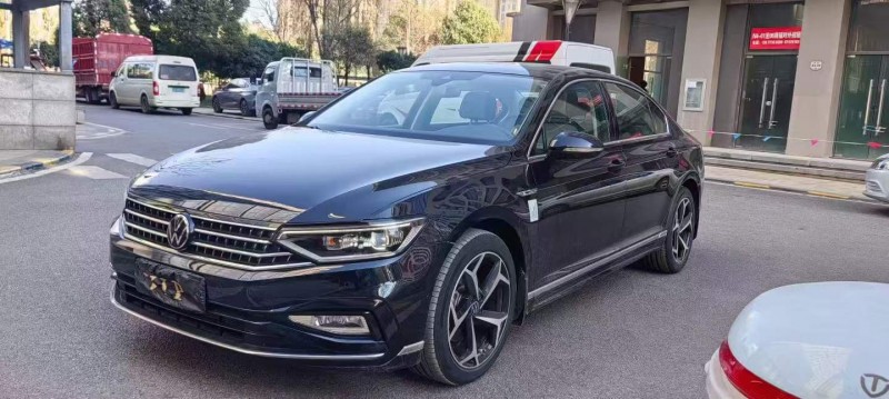 昆明24年大众迈腾3