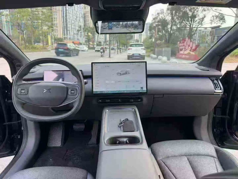 江门25年小鹏汽车P54