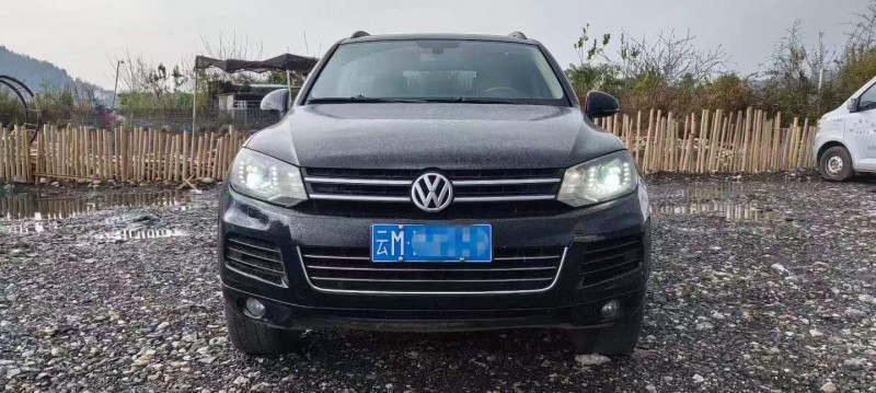 昆明13年大众途锐1